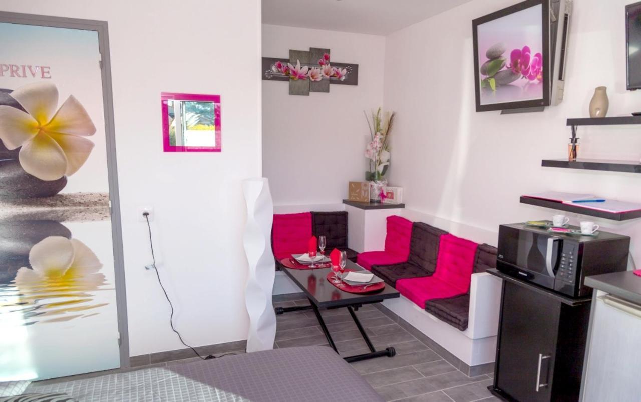 Appartement Elegant Avec Piscine Privee A Plan D'Aups Sainte Baume 55 M² Exterior foto